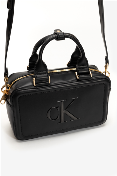 Calvin Klein Bold CK Elongated Tote Kadın Mini Omuz Çantası