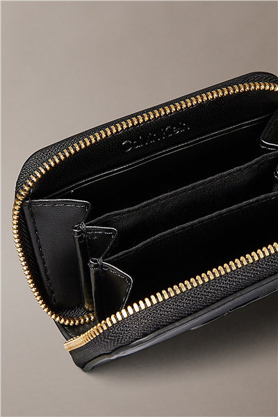 Calvin Klein Bold CK Medium Zip Around Kadın Cüzdan