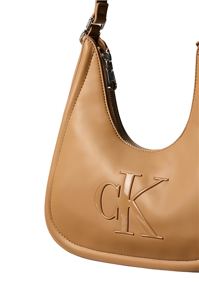 Calvin Klein Bold Ck Small Crescent Bag Kadın Mini Omuz Çantası