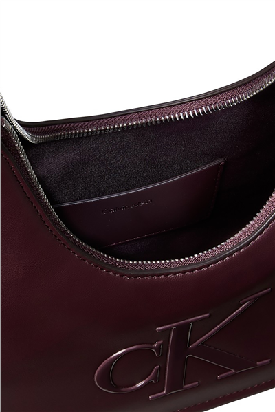 Calvin Klein Bold Ck Small Crescent Bag Kadın Mini Omuz Çantası Siyah