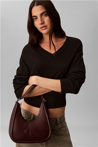 Calvin Klein Bold Ck Small Crescent Bag Kadın Mini Omuz Çantası Siyah