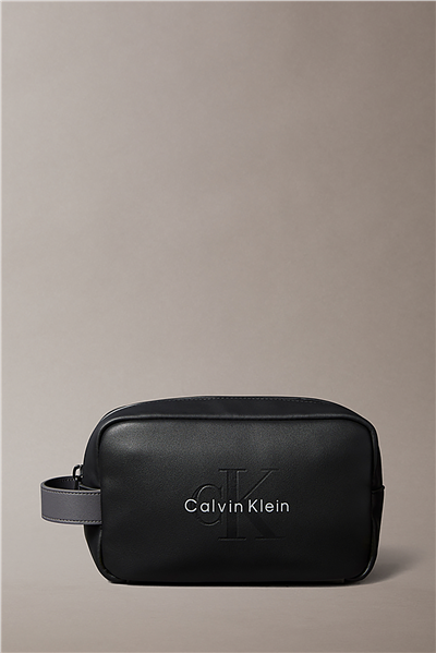 Calvin Klein Bold Dopp Kit Erkek El Çantası