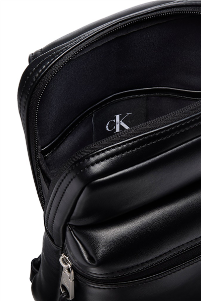 Calvin Klein Bold Logo Webbing Sling Erkek Reporter Çanta Siyah
