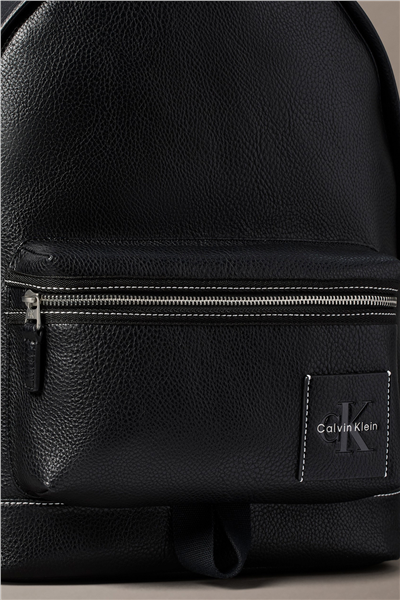 Calvin Klein Bold Pebble Round Backpack Erkek Sırt Çantası Siyah