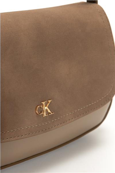 Calvin Klein CK Brushed Flap Camera Bag Kadın Mini Omuz Çantası