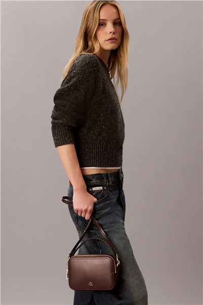 Calvin Klein Ck Hardware Camera Bag Kadın Mini Omuz Çantası Siyah