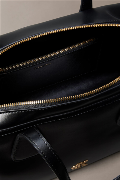 Calvin Klein Ck Medium Bowling Bag Kadın Mini Omuz Çantası Siyah