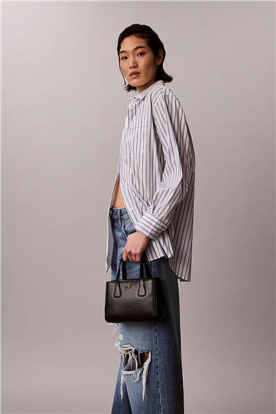 Calvin Klein Ck Mini Tote Crossbo Kadın Mini Omuz Çantası