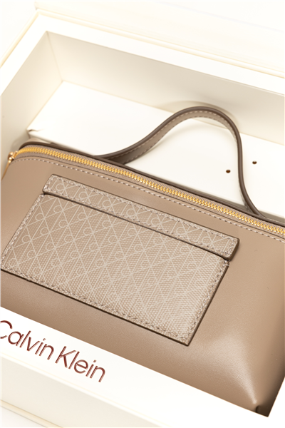 Calvin Klein Emblem Aop Beauty Case Giftset Kadın Makyaj Çantası