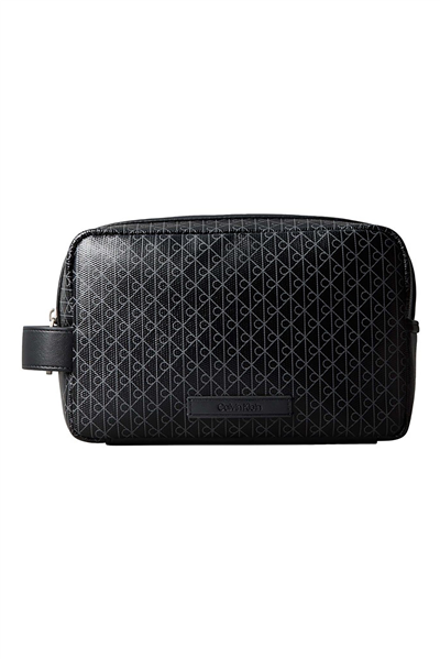 Calvin Klein Emblem Aop Coated Dopp Kit Erkek El Çantası Siyah