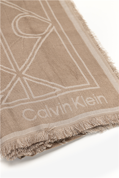 Calvin Klein Emblem Aop Contrast LW Square Sc Kadın Şal