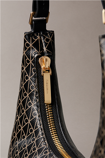 Calvin Klein Emblem Aop Conv Kadın Mini Omuz Çantası