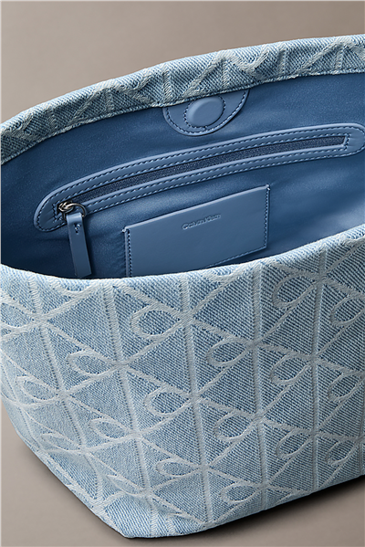 Calvin Klein Emblem Aop Denim Buc Kadın Omuz Çantası