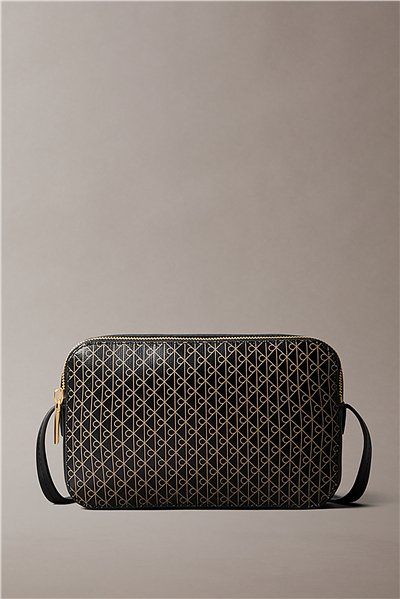 Calvin Klein Emblem Aop Elongated Camera Bag Kadın Mini Omuz Çantası