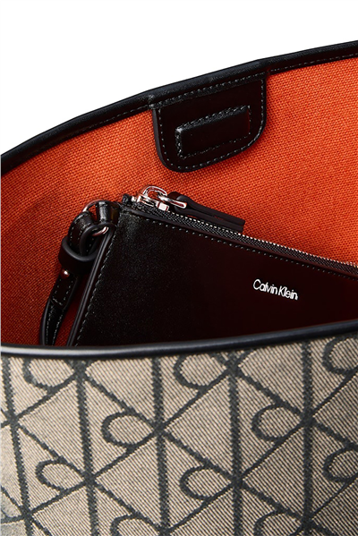 Calvin Klein Emblem Aop Jacquard Bucket Kadın Omuz Çantası Yeşil