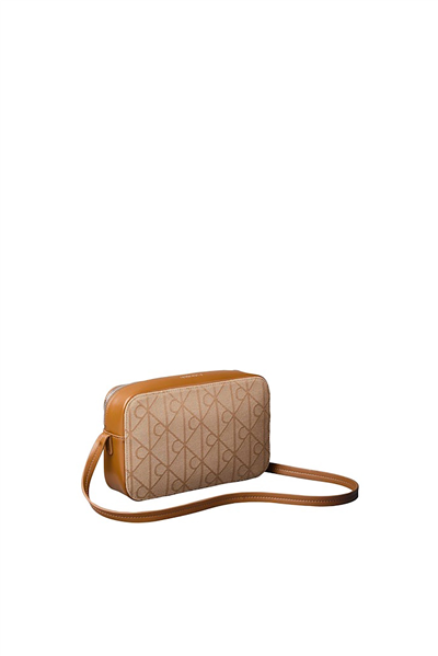Calvin Klein Emblem Aop Jacquard Camera Bag Kadın Mini Omuz Çantası