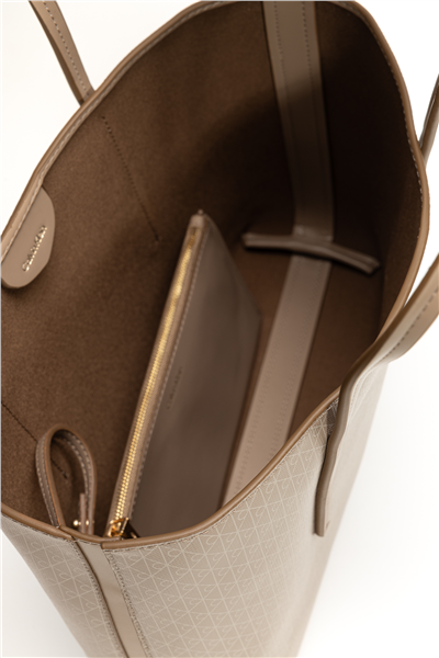 Calvin Klein Emblem Aop Kadın Mini Omuz Çantası