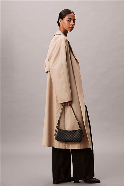 Calvin Klein Emblem Aop Small Shoulder Bag Kadın Mini Omuz Çantası Siyah