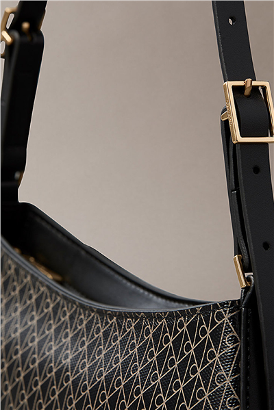 Calvin Klein Emblem Aop Small Shoulder Bag Kadın Mini Omuz Çantası Siyah