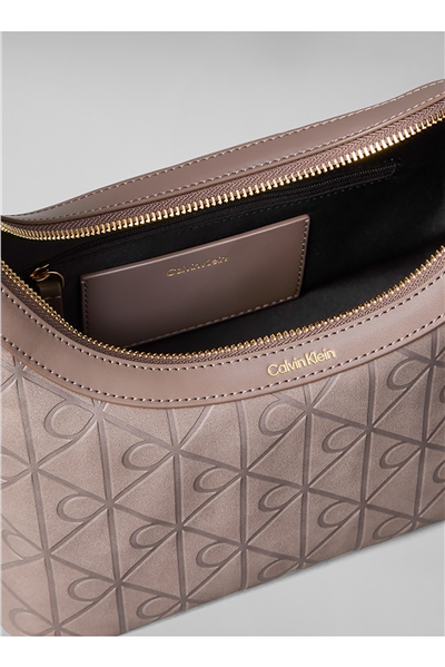 Calvin Klein Emblem Aop Sueded Shoulder Bag Kadın Omuz Çantası