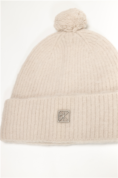 Calvin Klein Emblem Brushed Pompom Erkek Bere