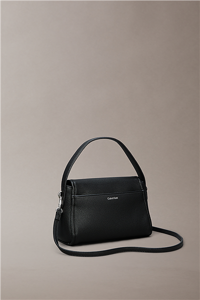 Calvin Klein Emblem Hw Pebble Sho Kadın Omuz Çantası