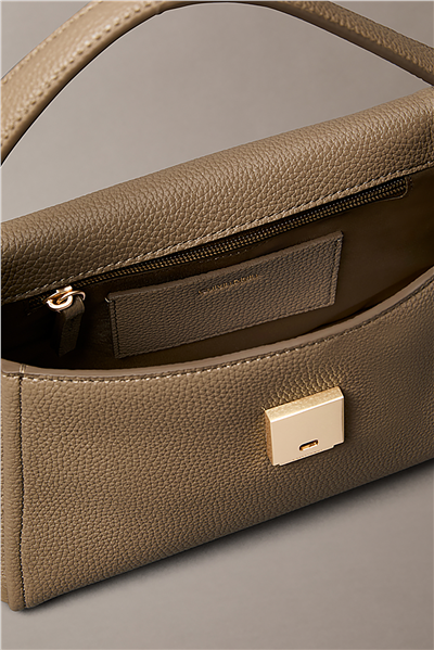 Calvin Klein Emblem Hw Pebble Sho Kadın Omuz Çantası