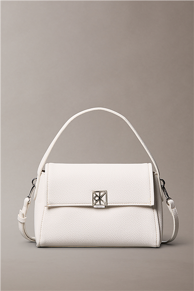Calvin Klein Emblem Hw Pebble Sho Kadın Omuz Çantası