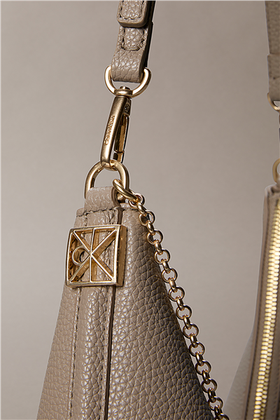 Calvin Klein Emblem Hw Pebble Sho Kadın Mini Omuz Çantası