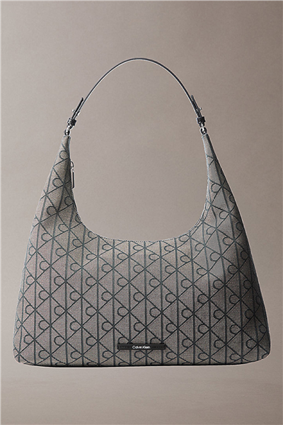 Calvin Klein Emblem Jacquard Shoulder Bag Kadın Omuz Çantası