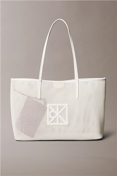 Calvin Klein Emblem Mesh Tote Kadın Omuz Çantası Çok Renkli