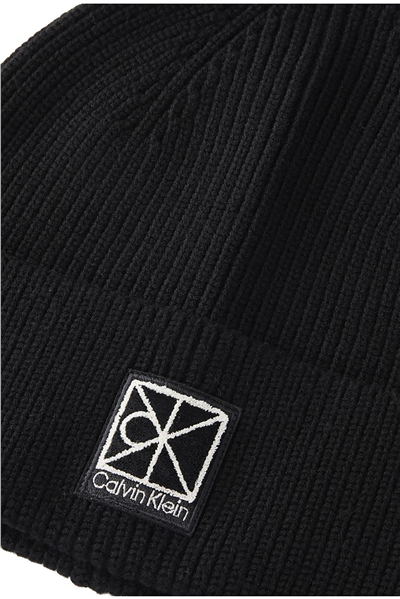 Calvin Klein Emblem Square Ri﻿B Beanie Kadın Bere Siyah