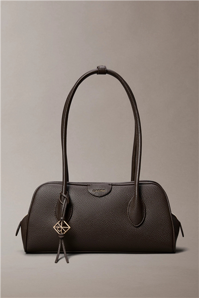 Calvin Klein Emblem Trio Pebble Shoulder Bag Kadın Omuz Çantası Kahverengi
