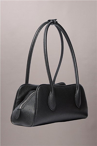 Calvin Klein Emblem Trio Pebble Shoulder Bag Kadın Omuz Çantası