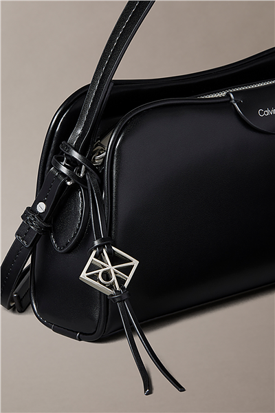 Calvin Klein Emblem Trio Top Hand Kadın Mini Omuz Çantası