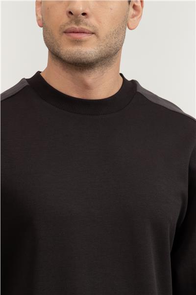 Calvin Klein Erkek Bisiklet Yaka Sweatshirt