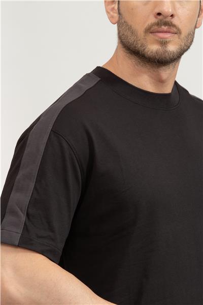 Calvin Klein Erkek Bisiklet Yaka T-Shirt