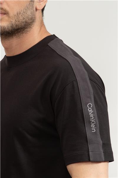 Calvin Klein Erkek Bisiklet Yaka T-Shirt
