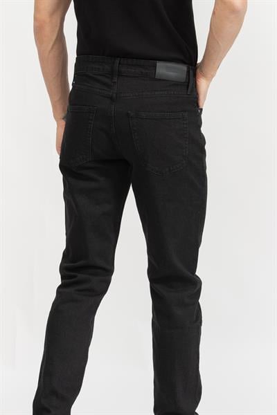 Calvin Klein Erkek Jean Pantolon