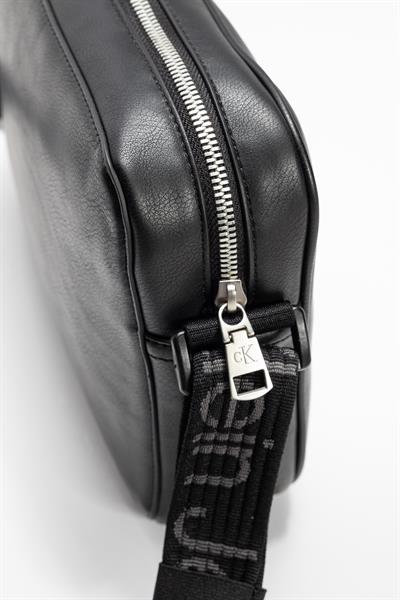 Calvin Klein Erkek Reporter Çanta