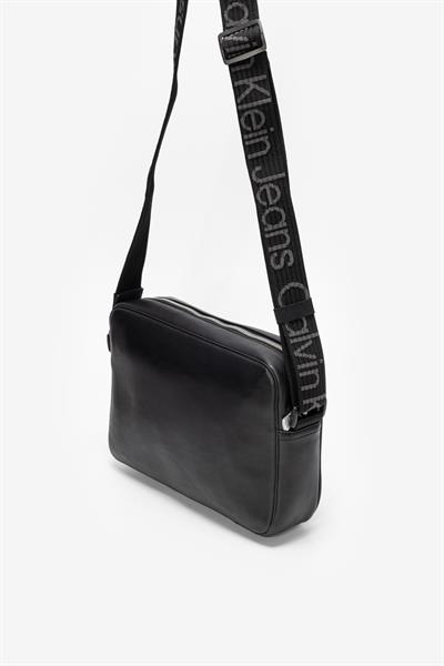 Calvin Klein Erkek Reporter Çanta