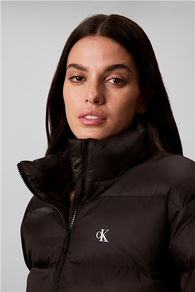 Calvin Klein Essential Mw Crop Puffer Kadın Şişme Mont Siyah