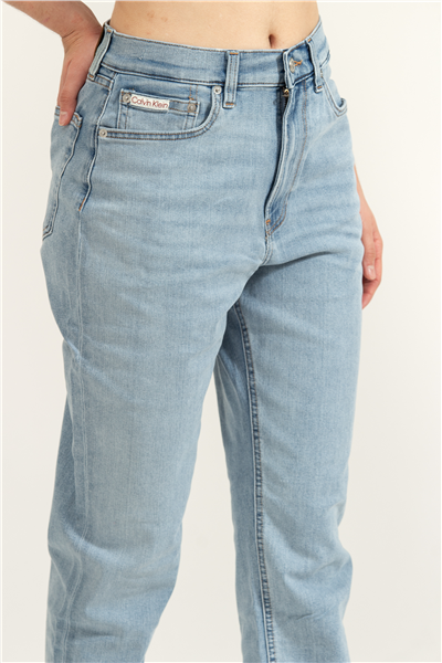 Calvin Klein Eu New Mom Jean Blue Rain Kadın Jean Pantolon
