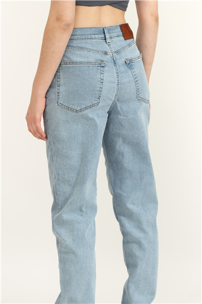 Calvin Klein Eu New Mom Jean Blue Rain Kadın Jean Pantolon
