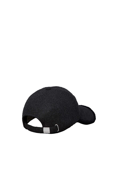 Calvin Klein Felt/ Sherpa Cap W/ Chenille Log Kadın Baseball Şapka Siyah