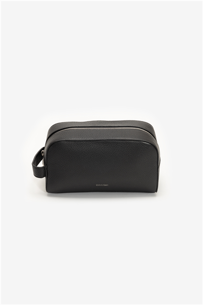 Calvin Klein Foil Emboss Dopp Kit Erkek El Çantası