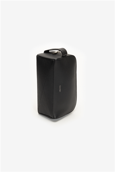 Calvin Klein Foil Emboss Dopp Kit Erkek El Çantası