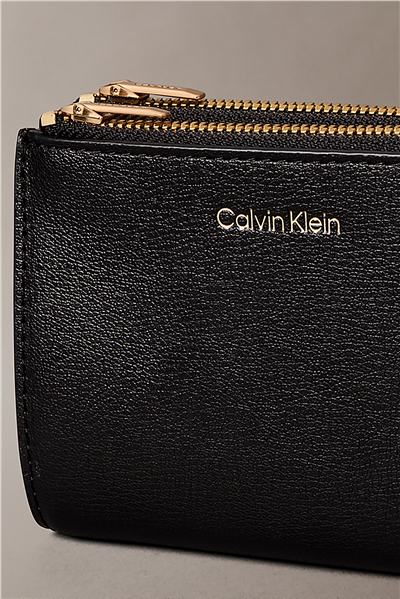 Calvin Klein Foil Logo Dbl Zip Ca Kadın Kartlık