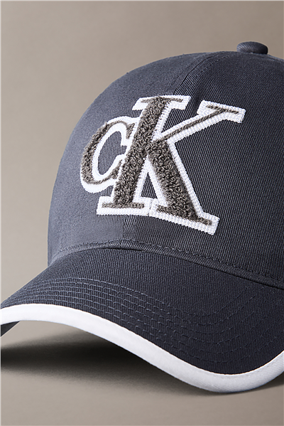 Calvin Klein Fun Young Colorful C Erkek Baseball Şapka