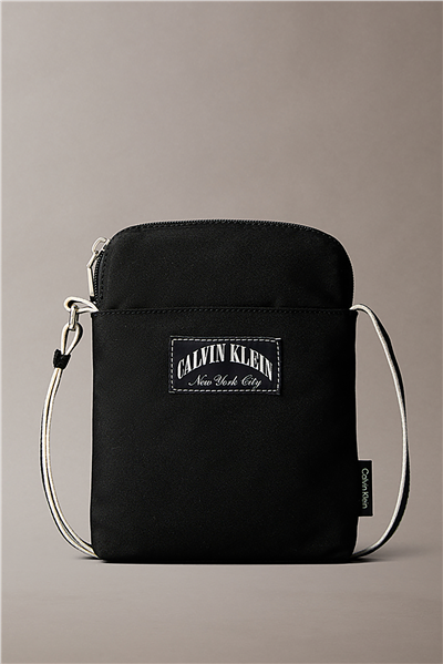 Calvin Klein Graphic Capsule Repo Erkek Reporter Çanta